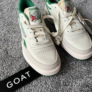 NWT REEBOK Club C Revenge Vintage “Chalk Glen Green” sneakers